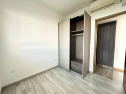 Lakeville (D22), Condominium #601751301